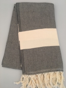 Serviette de bain en coton biologique à motifs d'arête de poisson, douce et absorbante - Product Image 3