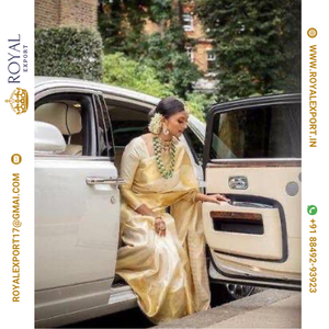 นำเสนอชุดส่าหรีบานาราซีออร์แกนิกที่มีเสน่ห์และระบายอากาศได้ดี สำหรับผู้หญิง ผู้ใหญ่ ซักได้ ผลิตในอินเดียและปากีสถาน ลวดลายปั๊มนูน ซักมือ - Product Image 3