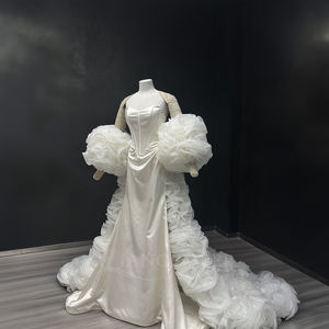 Vestido de Novia Sirena Moderno Brillante Satinado Sin Tirantes con Corsé, Sobrefalda, Cola Capilla, Flores y Encaje de Cristal para NT116 - Product Image 2