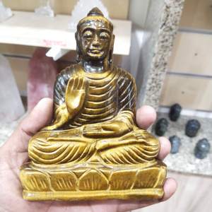 Sculpture de bouddha en œil de tigre naturel, fait à la main, Statue de bouddha, Statue de déesse, sculpture de bouddha décoratif sereine et méditation - Product Image 5