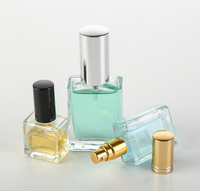 Flacons de parfum carrés en verre transparent 30ml 50ml 100ml avec pompe dorée ou argentée, contenants cosmétiques vides et rechargeables pour parfums