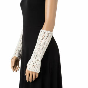 Gants de mariée au poignet en crochet, style dentelle douce, design pour mariages, fêtes, vêtements de cérémonie, accessoires pour femmes, vente en gros - Product Image 5