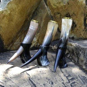 Cuerno Vikingo para Beber Hecho a Mano con Cuerno de Buey, Diseño Animal, Ecológico, Apto para Alimentos, Acabado Pulido, Tamaño Personalizado - Product Image 5