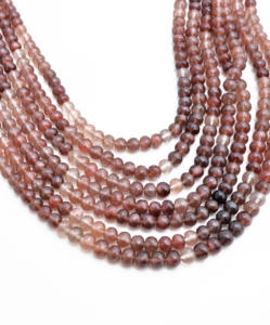 ลูกปัดทรงรอนเดลล์จากพลอยสกาโปลไลต์สีน้ำตาลธรรมชาติ ขนาด 4-5 มม. น้ำหนัก 76 กะรัต สำหรับทำเครื่องประดับชั้นดี โดย Prismatic Gems - Product Image 5