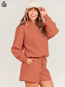 ชุดออกกำลังกายกางเกงขาสั้นสองชิ้นสีพื้นโลโก้และกางเกงขาสั้นออกแบบโลโก้ได้ตามต้องการสำหรับฤดูร้อน - Product Image 3