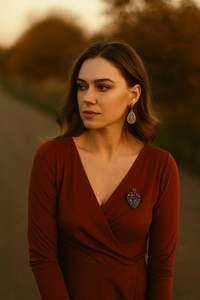 Broches de cuentas de diseñador hechos a mano Accesorios de alta calidad Diseño único Forma de color personalizada Moderno/Tradicional/Antiguo - Product Image 2