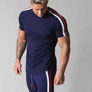 T-shirt de sport pour homme, coupe ajustée, manches courtes, col rond, respirant, en coton et élasthanne, haut d'entraînement - Product Image 4
