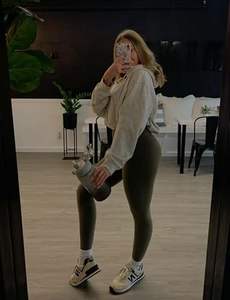 Women's High Waist Mid-Waist Fitness Yoga Leggings <b>Sexy</b> Wholesale Sublimation Sportswear <b>Tight</b> Pants Legging - Product Image 6