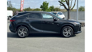 Lexus RX 350 FWD 2024 d'occasion en excellent état - Product Image 2