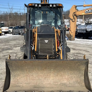 Retroexcavadora Usada Case 580M 4x4 en Excelente Estado - ¡Gran Oferta! Retroexcavadoras Case 580 y 590 en Stock para Movimiento de Tierras - Product Image 1