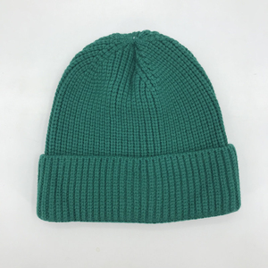 Gorro de punto premium, cálido, suave, cómodo, elástico, estilo skull cap, elegante, para exteriores, para clima frío, accesorio perfecto para el invierno. - Product Image 6