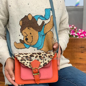 Nouveaux cheveux sur imprimé Animal en cuir recyclé femmes sac à bandoulière véritable fait à la main couleur trapue en cuir véritable Offre Spéciale sac à main sac à bandoulière - Product Image 5