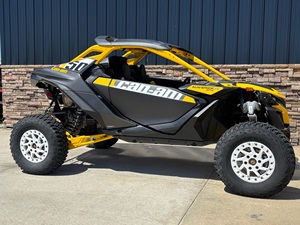 UTV Amarillo de 800cc 4X4 Automático con Alta Distancia al Suelo, Motor de 4 Tiempos, Certificado EEC, Gasolina/Diésel, Bloqueo de Diferencial para Uso Todoterreno - Product Image 4