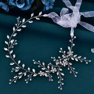 Bridella BHP65 Bandeau de mariée bleu royal avec strass pour mariage - Ajustement confortable - Product Image 4