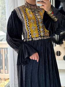 Vestidos de fiesta de boda paquistaníes afganos recién llegados para mujer, vestidos Vintage bohemios bordados pesados hechos en terciopelo - Product Image 4