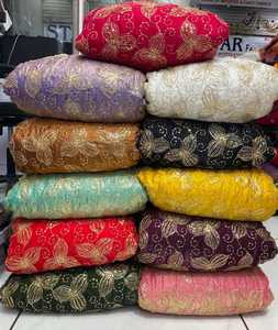 ผ้าปักลายดอกไม้คุณภาพสูง ดีไซน์เฟนดี้ ผลิตจากผ้าไม่ถักทอ น้ำหนักปานกลาง กันขนเป็ด ป้องกันไฟฟ้าสถิต ระบายอากาศได้ดี เหมาะสำหรับงานแต่งงาน - Product Image 3