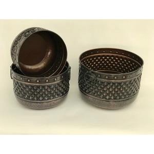 Lujosa maceta de metal moderna con acabado elegante, perfecta para la elegancia del jardín del hogar en interiores y exteriores - Product Image 2