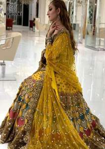 El Mejor Traje Salwar Kameez de Gasa Pesada Personalizado 2026 para Mujer, Vestido de Fiesta Premium Hecho a Mano por los Mejores Fabricantes - Product Image 2