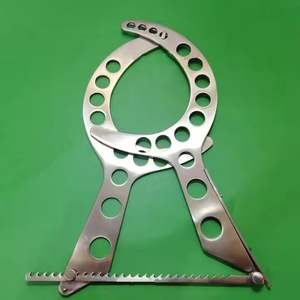 Élévateur de poitrine construit de qualité supérieure pour la chirurgie mammaire 28cm avec bras réglable dentelé Élévateur de sein pour mammoplastie - Product Image 3