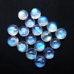 Qualité d'exportation certifiée 100% Cabochons de pierre de lune arc-en-ciel naturel calibrés de forme ronde pour la fabrication de bijoux en vrac - Product Image 3