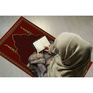 Tapis de prière rouge et or : Décoration musulmane pour la maison, cadeau spirituel, tapis doux à poils longs - Product Image 1