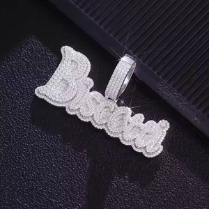 จี้เพชรโมอิสซาไนต์ทรงเหลี่ยมแบบฮิปฮอปสำหรับทุกเพศ 4 กะรัต เงินแท้ 925 ชุบสแตนเลส ได้รับการรับรองจาก IDGL ทันสมัยและเป็นเอกลักษณ์ - Product Image 2