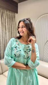 Alta demanda Pure Mal Vestido de algodón con trabajo de bordado para niñas Colección de ropa de oficina de India - Product Image 3