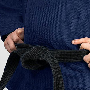 Kimono BJJ Gi personalizado al por mayor para hombre de tela transpirable ligero Jiu Jitsu con pantalones Ripstop para entrenamiento y lucha - Product Image 5
