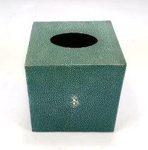 สีเขียว