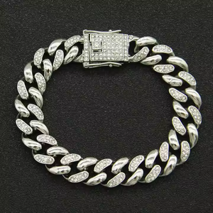 Bracelet en argent 925 avec diamant moissanite, bijoux de luxe élégants offrant une brillance éclatante, une finition lisse et un attrait intemporel pour le poignet - Product Image 1