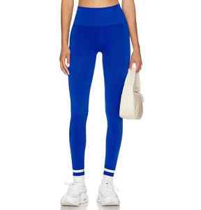 Nouveauté Pantalon de yoga skinny taille haute personnalisé pour femmes, leggings d'entraînement et de fitness à motif solide OEM - Product Image 2