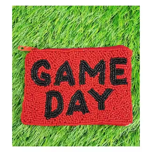 Monederos Bonitos con Diseño de Bolsa de Mano, Bordados con Cuentas, Hechos a Mano, Mini Bolso Personalizado en Color Cuadrado para el Día de San Valentín - Product Image 4