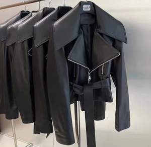 Último diseño 2024 chaquetas de cuero de moda para mujer gran oferta chaquetas de cuero genuino estilo logotipo personalizado para mujer - Product Image 5