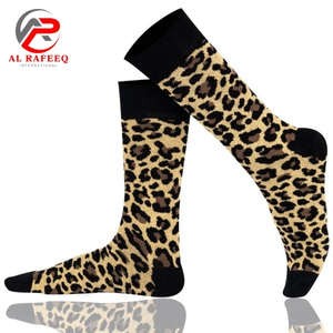 Chaussettes de Travail Pratiques pour Hommes, en Coton Peigné de Haute Qualité, Chaussettes Habillées Tendance, Semelle Robuste et Durable avec Logo - Product Image 4