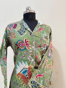 เสื้อเชิ้ตแขนยาวผ้าคอตตอนสีเบจแบบลำลองสำหรับผู้หญิงทุกฤดูเสื้อมีกระดุมตกแต่งลูกไม้ลายดอกไม้เสื้อพิมพ์ลายซาฟารีเสื้อเซ็กซี่ - Product Image 5