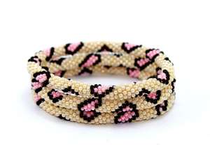 Pulsera de cuentas de estilo urbano de MD Handicraft Diseño minimalista elegante y moderno para compromiso Aniversario de bodas o fiesta - Product Image 5