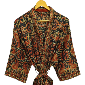 Couvre-bikini kimono d'été pour femme, robe longue de nuit, kimono sari vintage en soie recyclée fait à la main, - Product Image 1