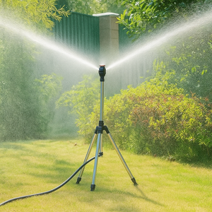 Aspersor de Jardín Ajustable HydroSpin 360, Aspersor de Impacto Giratorio de Plástico para Uso Agrícola - Product Image 1