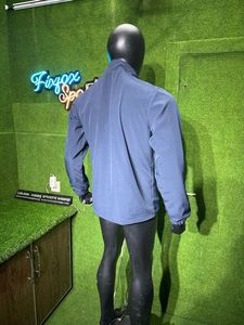 Chaquetas Softshell personalizadas para hombre doble capa Microstretch 100% poliéster impermeable bordado Logo chaquetas impermeables a prueba de viento - Product Image 4