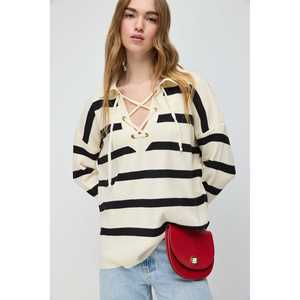 Pull en tricot rayé - Product Image 1