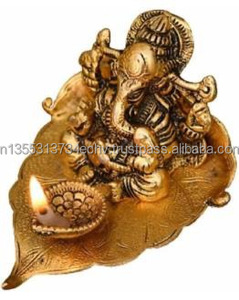 Patta Ganesha de Metal antiguo oxidado dorado con portavelas Deepak hecho a mano elegante Navidad y Diwali decoración del hogar - Product Image 2