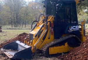Cargadora Frontal JCB 1CX, Retroexcavadora, Minicargadora con Motor de Gasolina de 44.7KW, Motor de Alta Eficiencia y Bomba de Engranajes para Construcción - Product Image 3