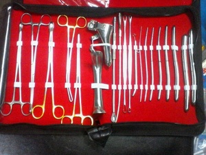 DNC Ensemble d'instruments chirurgicaux de gynécologie Ciseaux et dilatateurs de spéculum Manuel en acier inoxydable et métal - Product Image 3