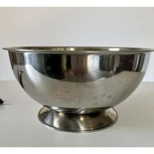 Cuenco de servicio de acero inoxidable de primera calidad perfecto para chefs profesionales o cocineros caseros que ofrecen durabilidad y estilo moderno - Product Image 6