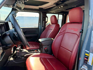 Jeep Wrangler Rubicon 392 2024 Usado en Excelentes Condiciones - Product Image 3