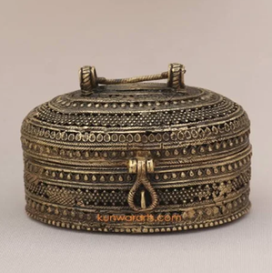 Boîtes à bijoux en métal de ton cuivre avec gravures et charme antique top cristal maintenant disponible en lots en gros dans le monde - Product Image 5