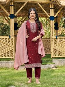 Maruti Fashion's New Traditional Style Indian Heavy Vichitra Silk Embroidery Work Pantalon Kurti pour femmes toutes saisons coupe régulière - Product Image 3