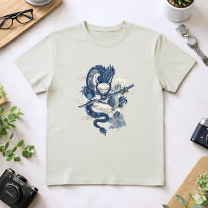 T-Shirt Unisex Personalizzata con Stampa DTG, 210 GSM, 100% Cotone, Stile Rose - Product Image 1