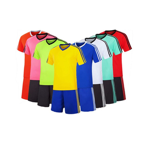 ชุดฟุตบอลแบบใหม่ปี 2026 ขายส่ง ชุดยูนิฟอร์มฟุตบอล แห้งเร็ว ผลิตจากโพลีเอสเตอร์ สีชมพู ดำ สำหรับผู้ชาย ผู้หญิง เด็ก และเด็กเล็ก พร้อมกางเกงขาสั้น สามารถใส่ชื่อได้ - Product Image 5