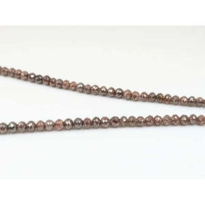 ลูกปัดเพชรแดงเหลี่ยมเจียระไนขนาด 3-4.5 มม. สำหรับทำเครื่องประดับ - Product Image 3